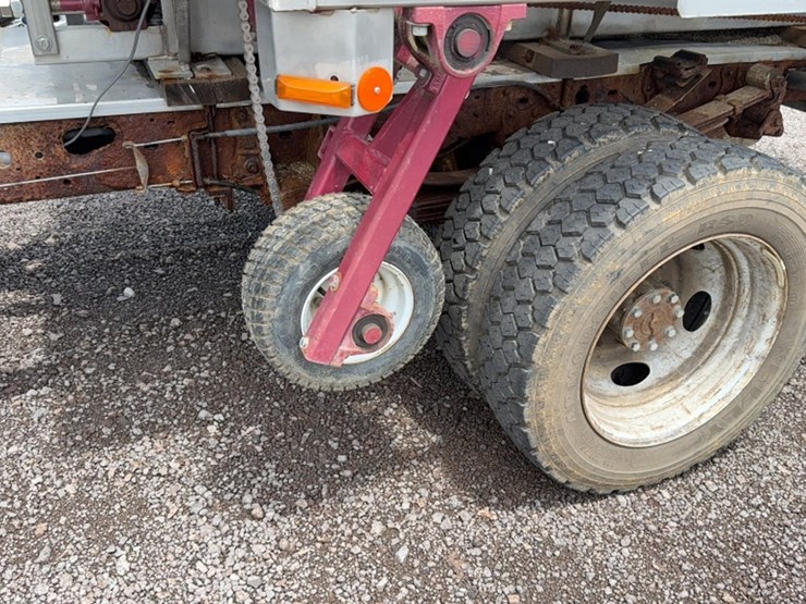 1999-ford-f450-image-13