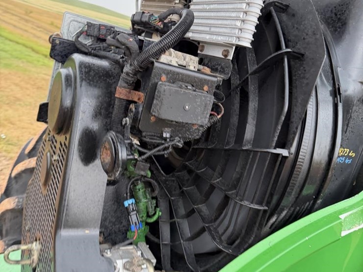 2012-john-deere-7230r-image-42