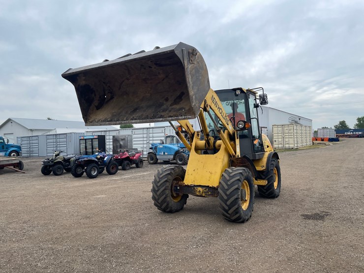 2005-new-holland-lw80b-image-40