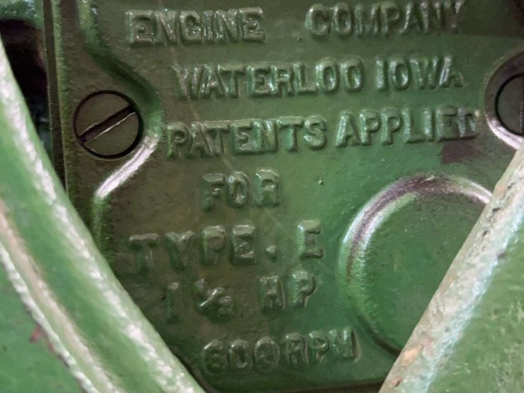 john-deere-112-image-21