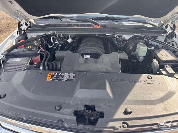 2020-chevrolet-tahoe-image-8