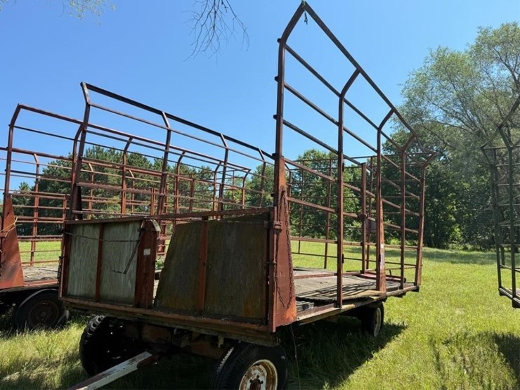 meyer-bale-rack-&-gear-image-2