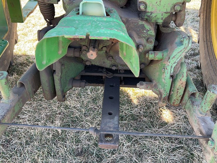 john-deere-720-image-41