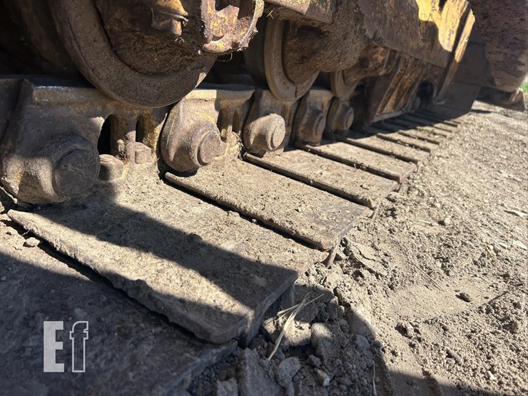 caterpillar-d6h-ii-image-32