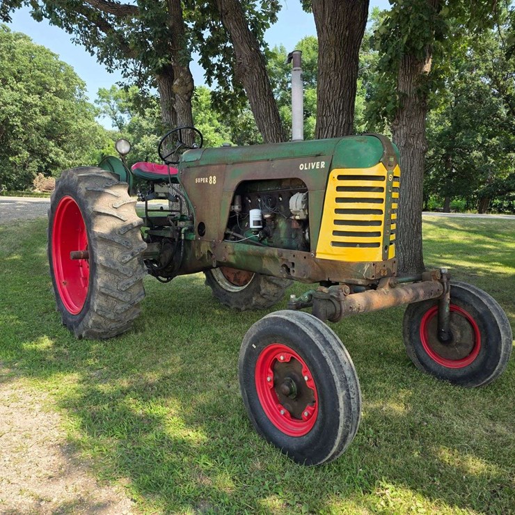 1958 OLIVER SUPER 88