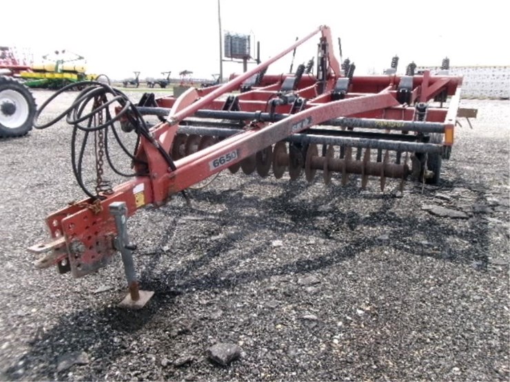 case-ih-6650-image-1