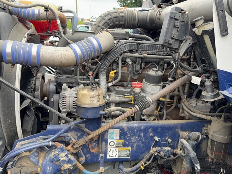 2018-kenworth-t800-image-21