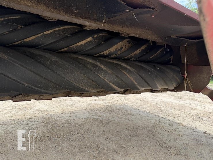 2020-case-ih-dc133-image-9