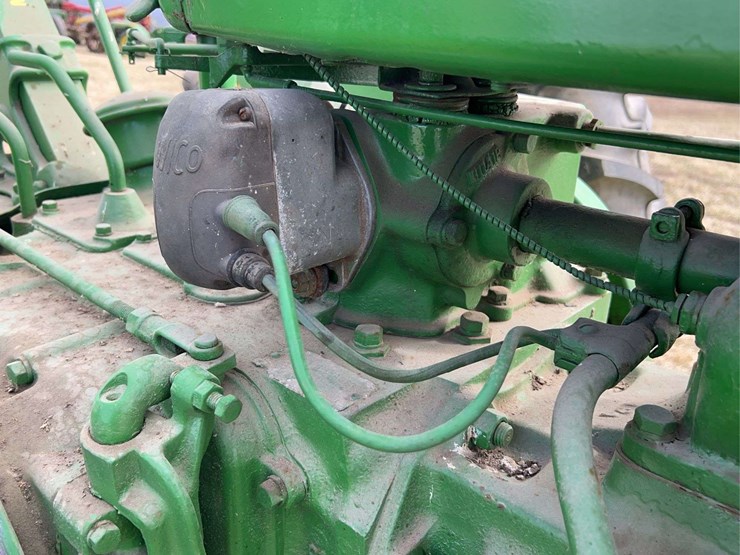 john-deere-model-b-image-24