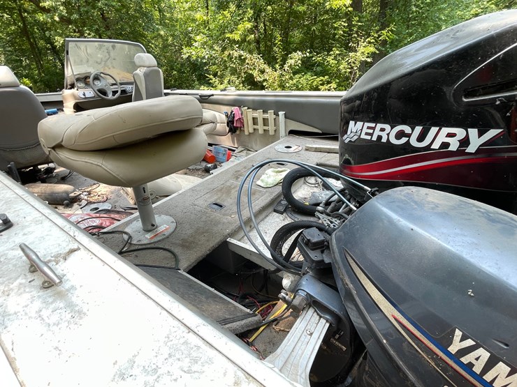 #7002-•-2004-crestliner-2050-sportfish-boat-&-trailer-(mn-title-in-delay)-image-31
