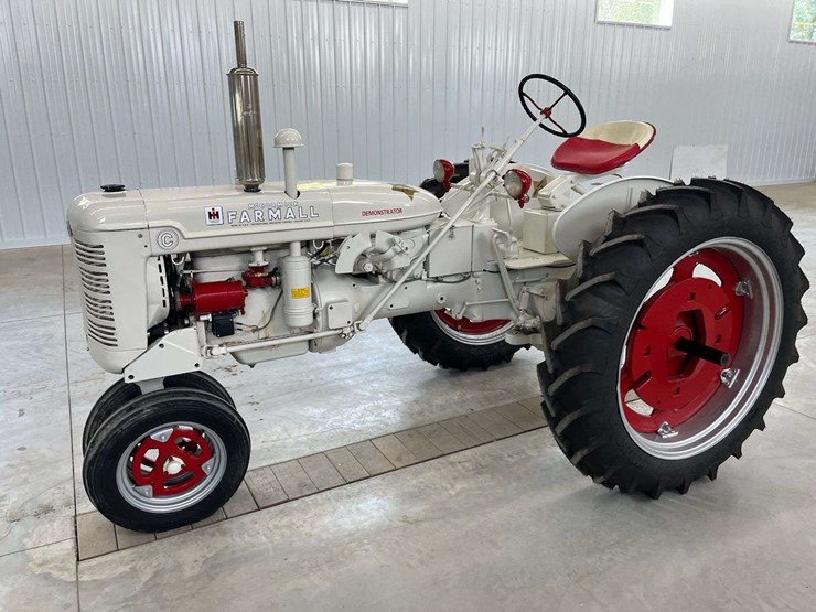 farmall-c-demonstractor,-15-hours-on-rebuilt-engine,-reman-starter,-dual-pto,-new-5.00-15-fronts,-ne-image-1