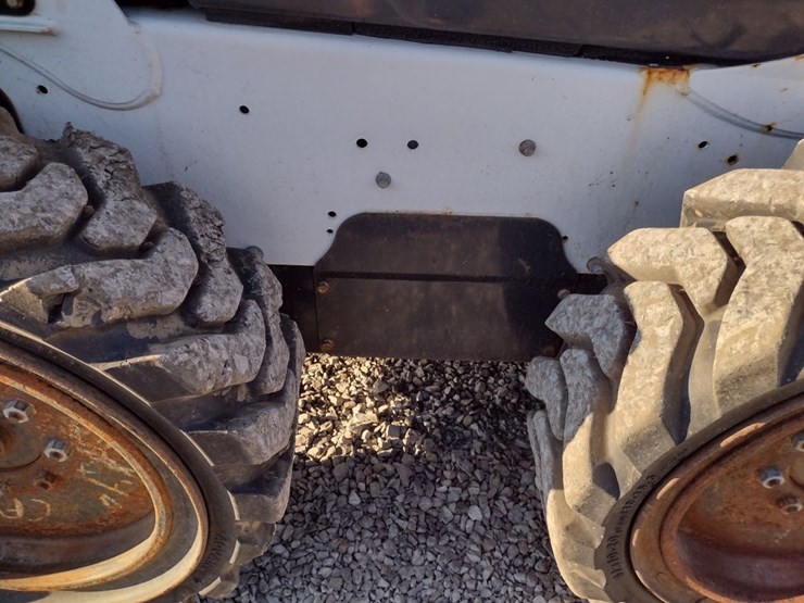 bobcat-s570-image-24