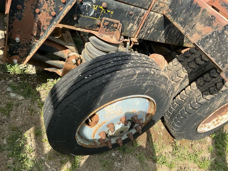 1994-mack-rd688s-image-80