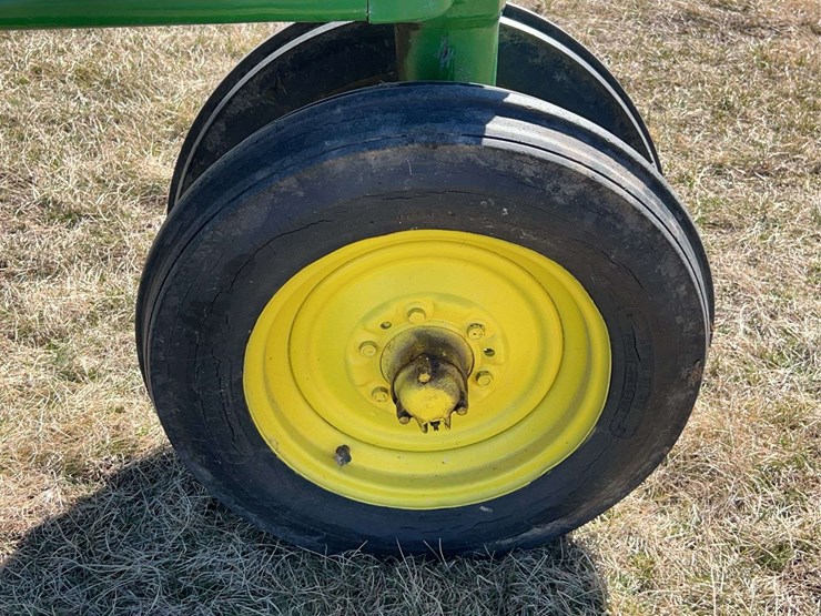 john-deere-model-b-image-20