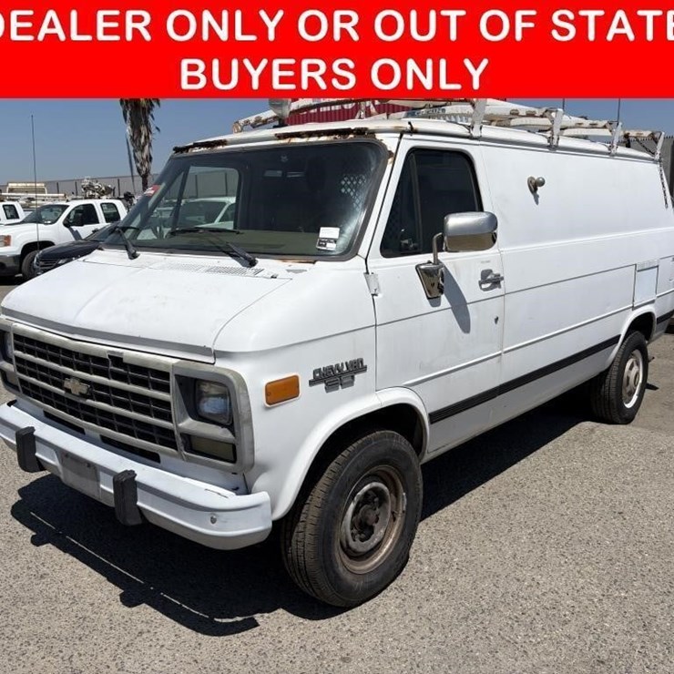 1995 UTILITY Van