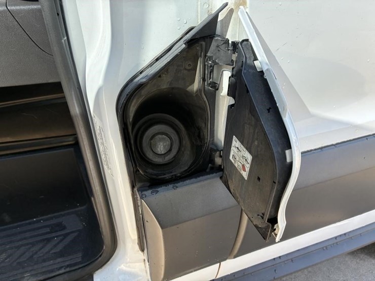 2018-ford-transit-image-8