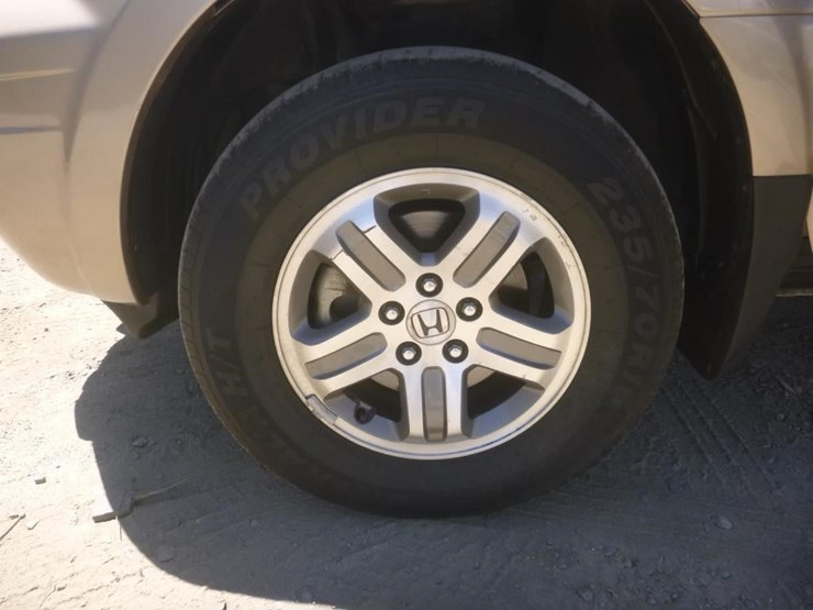 2004-honda-pilot-image-14