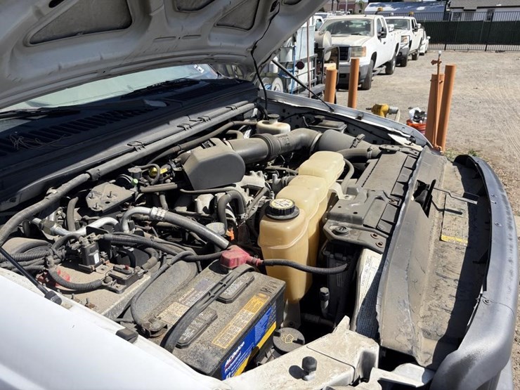2004-ford-f350-image-8