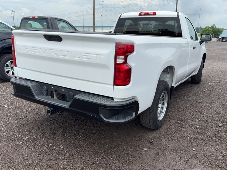 2020-chevrolet-1500-image-8