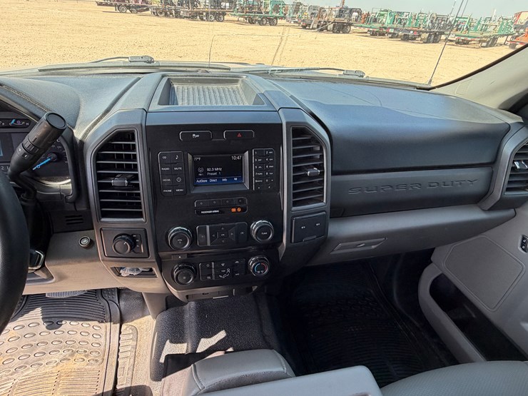 2018-ford-f250-image-11