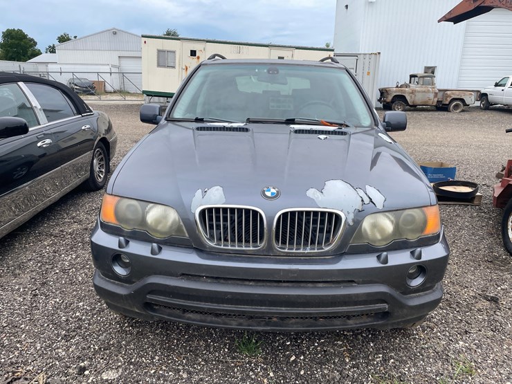 2002-bmw-x5-image-2