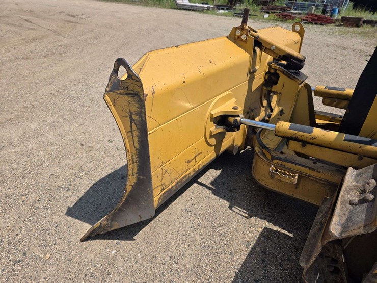 2008-caterpillar-c4.4-image-19