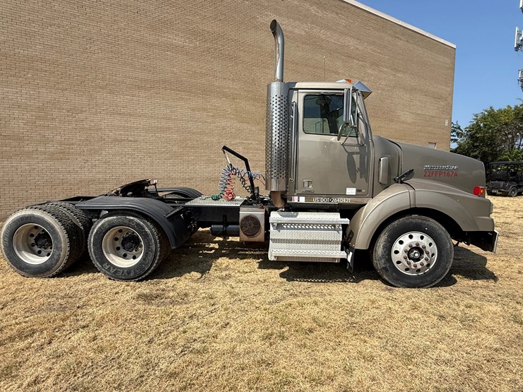 2014-western-star-4900-image-6