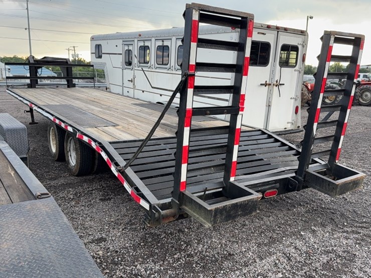 #3050-•-kaufman-28'-gooseneck-trailer-image-6