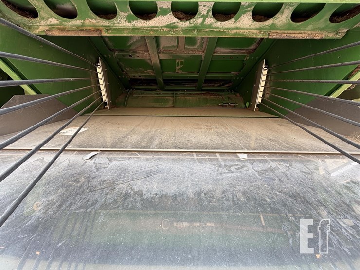 2020-john-deere-s780-image-43