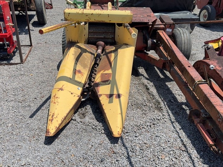 new-holland-717-image-3
