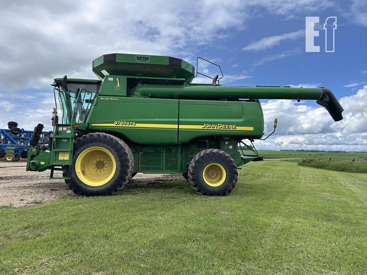2007-john-deere-9760-sts-image-8