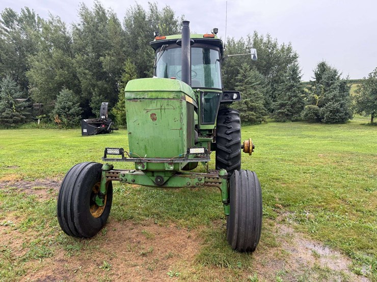 1974-john-deere-4630-image-3