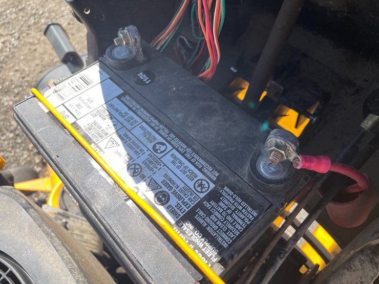 cub-cadet-lt1050-image-10
