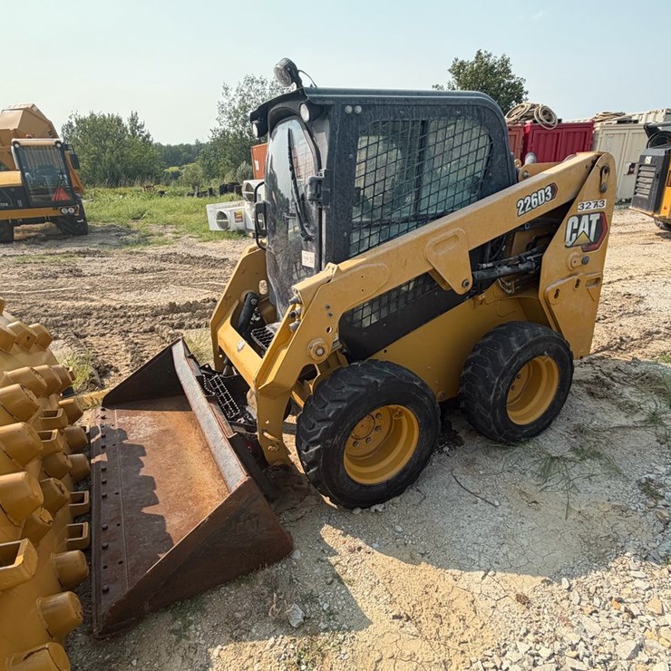 2021 CATERPILLAR 226D3