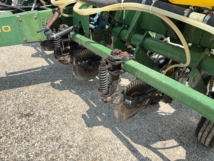 john-deere-7000-image-24
