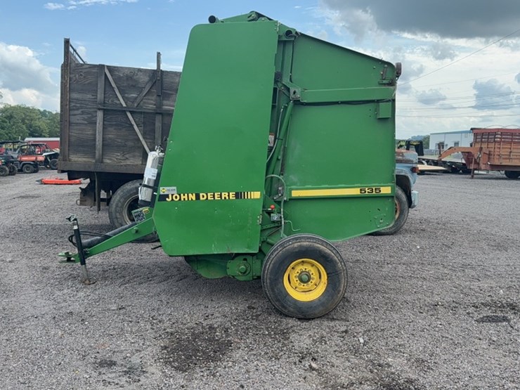 john-deere-535-image-8