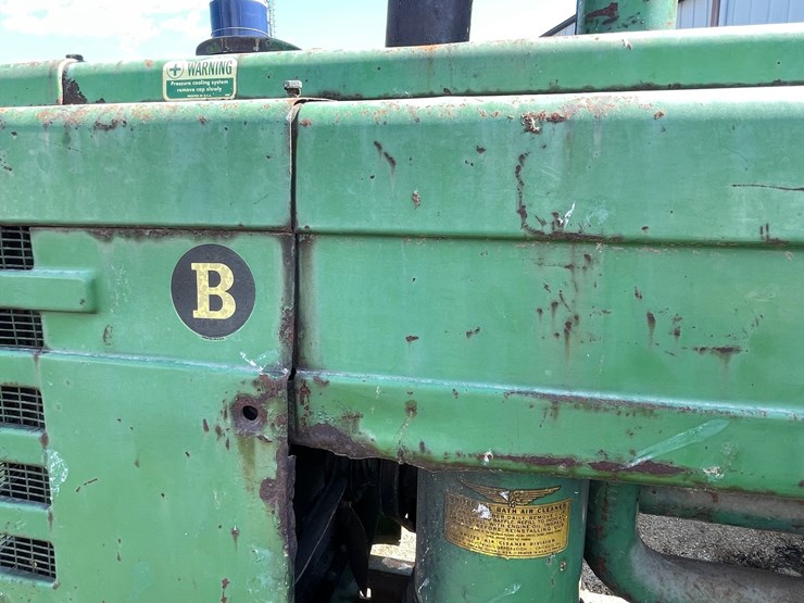 john-deere-b-image-13