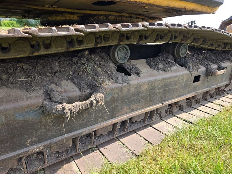 2002-caterpillar-330cl-image-43