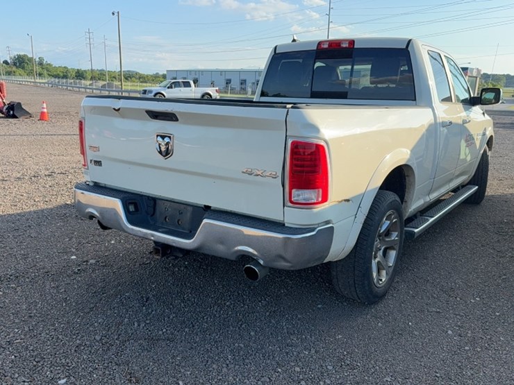 2016-dodge-1500-image-9
