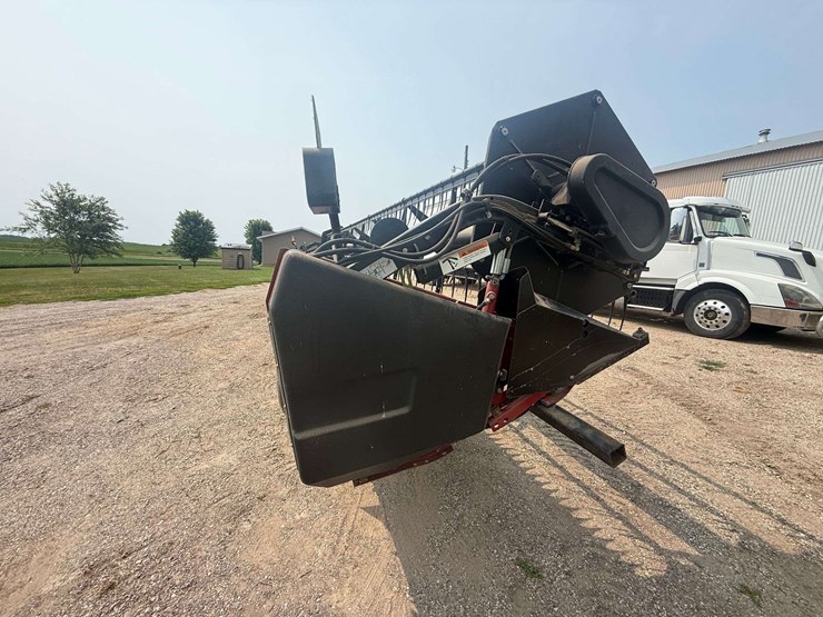 2003-model-1020-bean-head,-30’-fore-and-aft,-full-poly-underneath,-double-drive-image-5