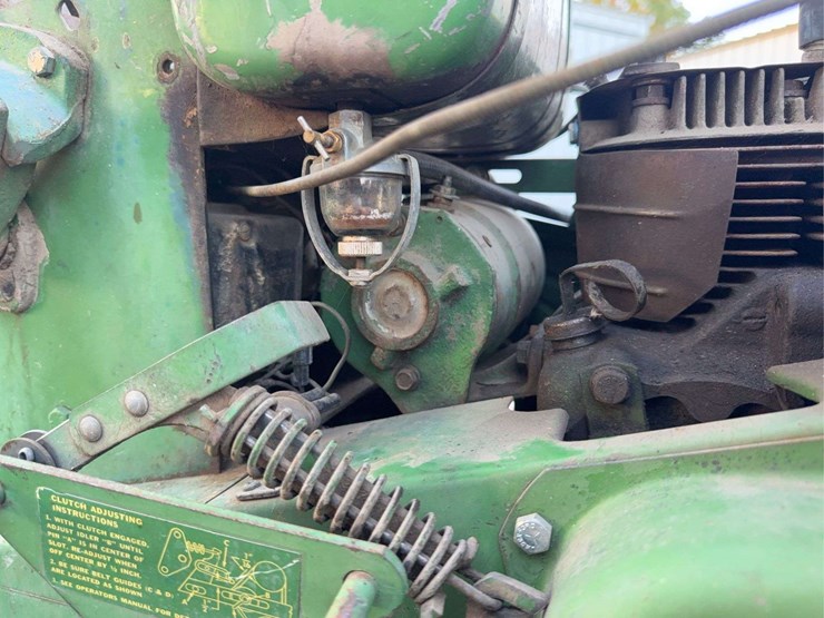 john-deere-110-image-17