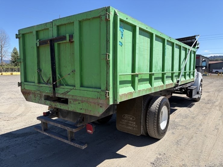 2021-ford-f650-image-5