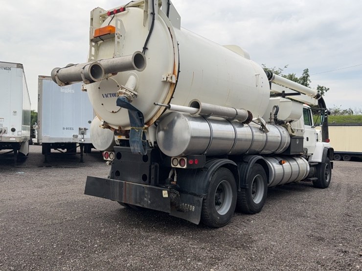 1997-vactor-2115-image-10