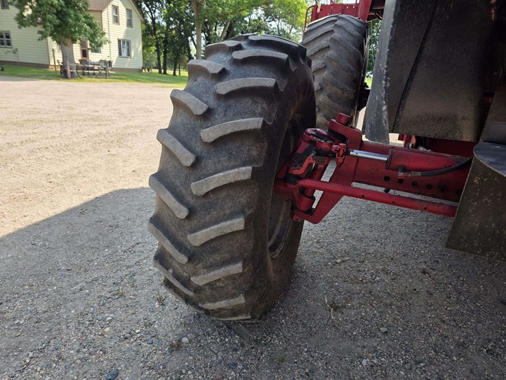 1994-case-ih-1688-image-32