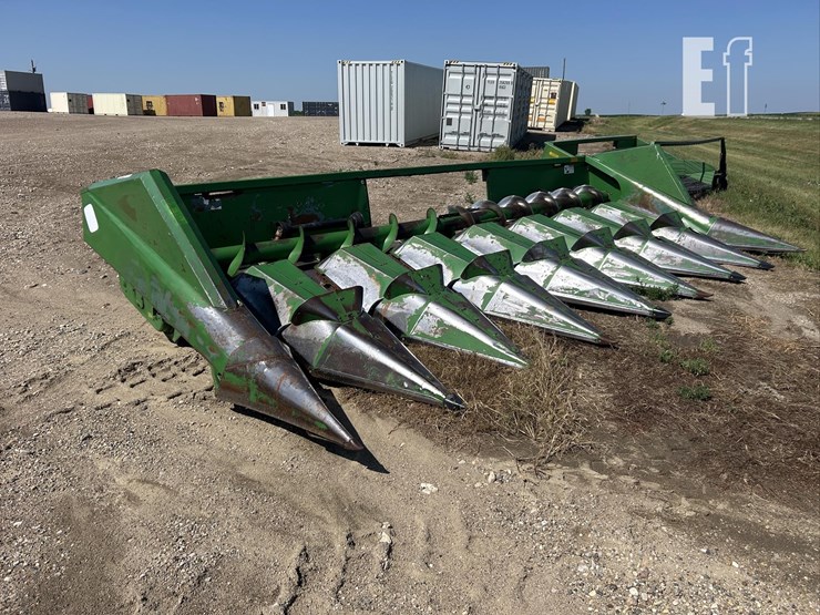 john-deere-843-image-1