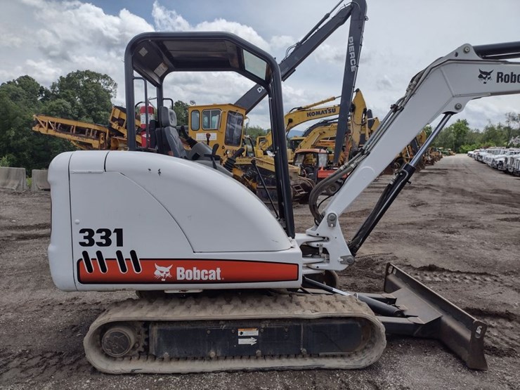 bobcat-331-image-25