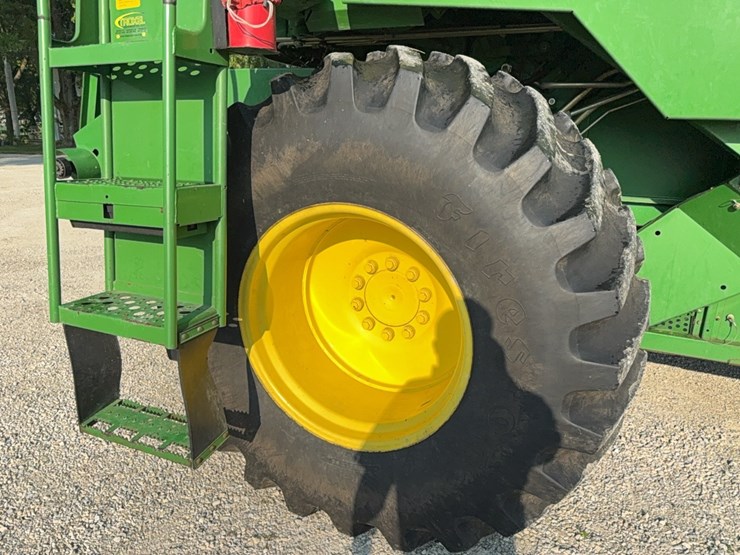 1991-john-deere-9500-image-13