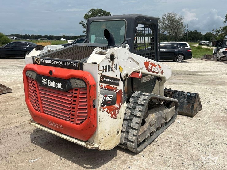 2021-bobcat-t62-image-3