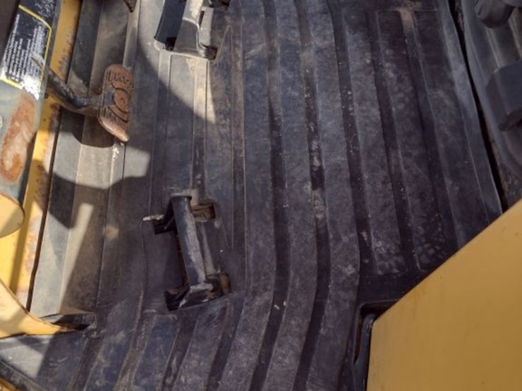 deere-650h-lgp-image-12