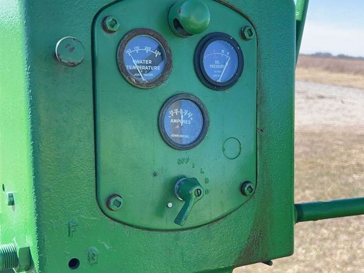 john-deere-60-image-47